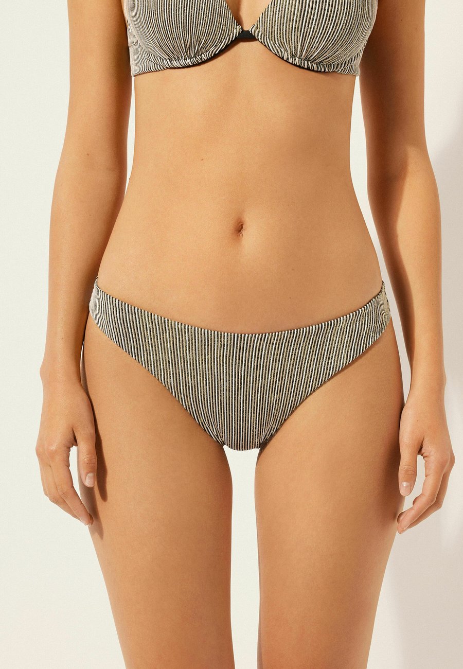 Низ бикини Calzedonia GOLDEN STRIPES, Yellow/Gold-Coloured, Красный, Низ бикини Calzedonia GOLDEN STRIPES, Yellow/Gold-Coloured
Низ бикини Calzedonia GOLDEN STRIPES, Yellow/Gold-Coloured, Красный, Низ бикини Calzedonia GOLDEN STRIPES, Yellow/Gold-Coloured