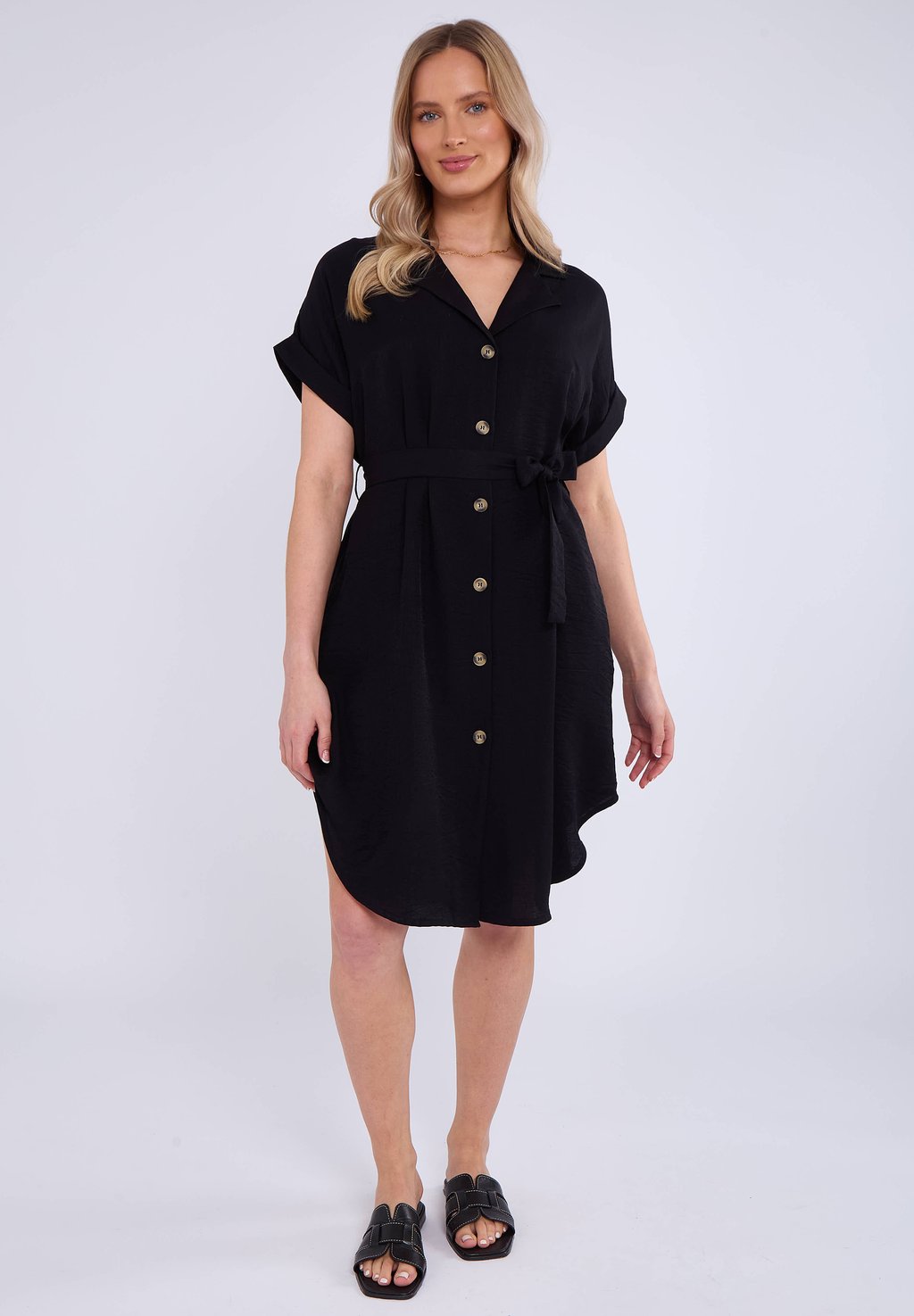 Платье-рубашка GINI LONDON, черный
Платье-рубашка GINI LONDON, черный