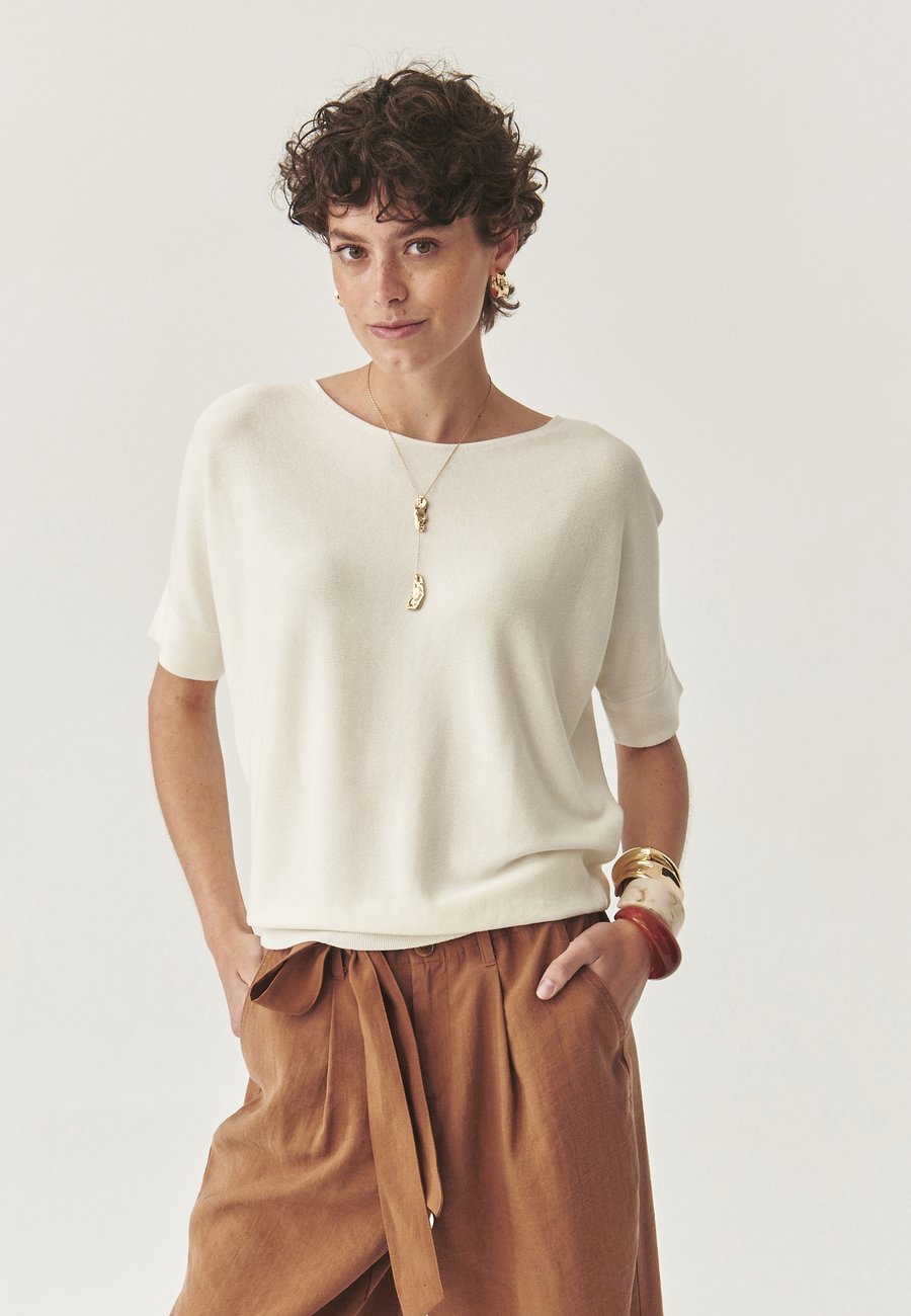 Блуза TATUUM Blouse, Off White/Off-White
Блуза TATUUM Blouse, Off White/Off-White