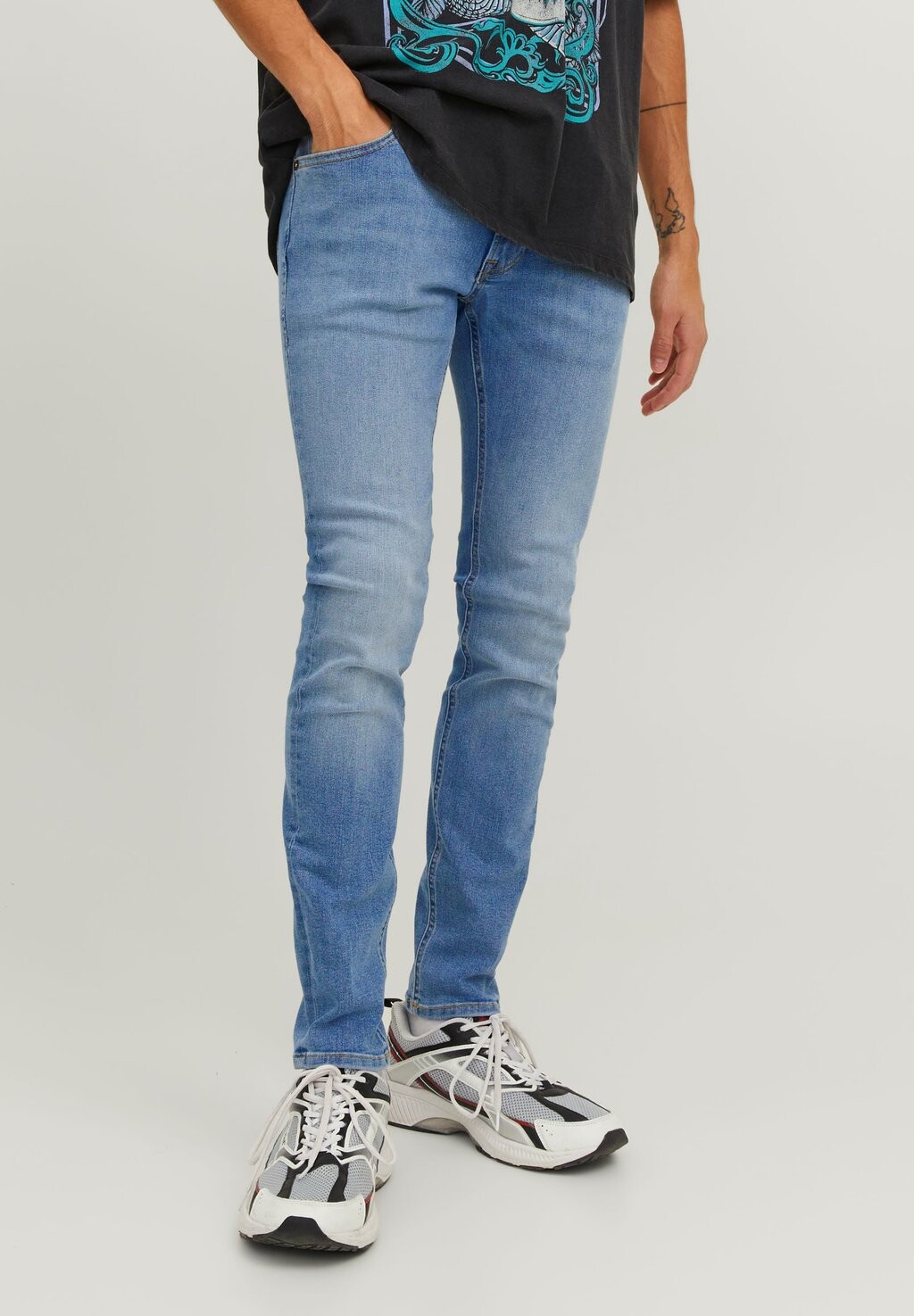 Джинсы Skinny Fit Jack & Jones, синий деним 
Джинсы Skinny Fit Jack & Jones, синий деним