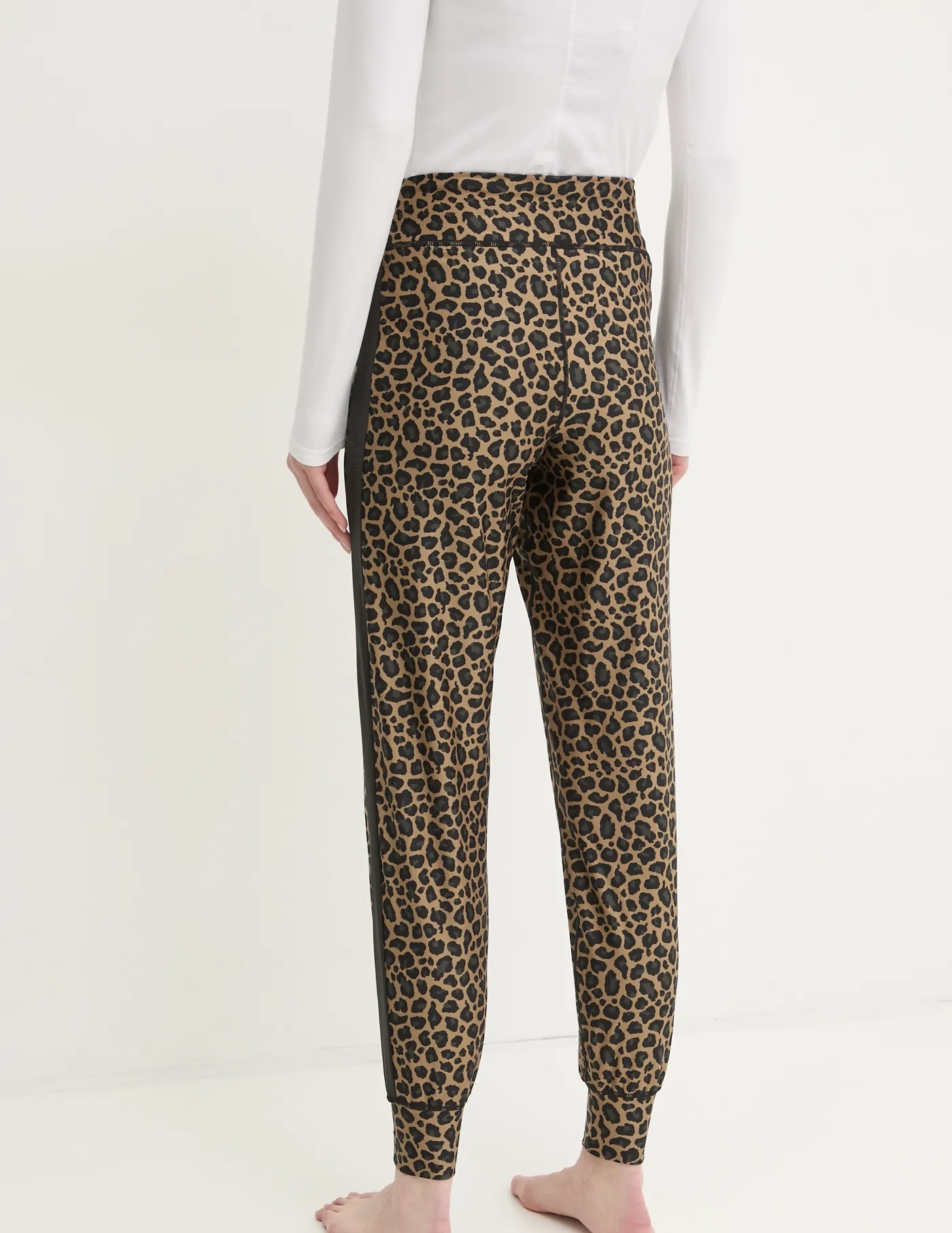 Спортивные брюки Journey Eivy, зеленый
Спортивные брюки Journey Eivy, зеленый