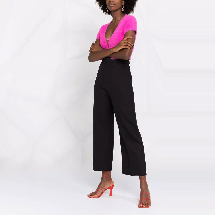 Брюки женские Jacquemus костюмные, черный
Брюки женские Jacquemus костюмные, черный