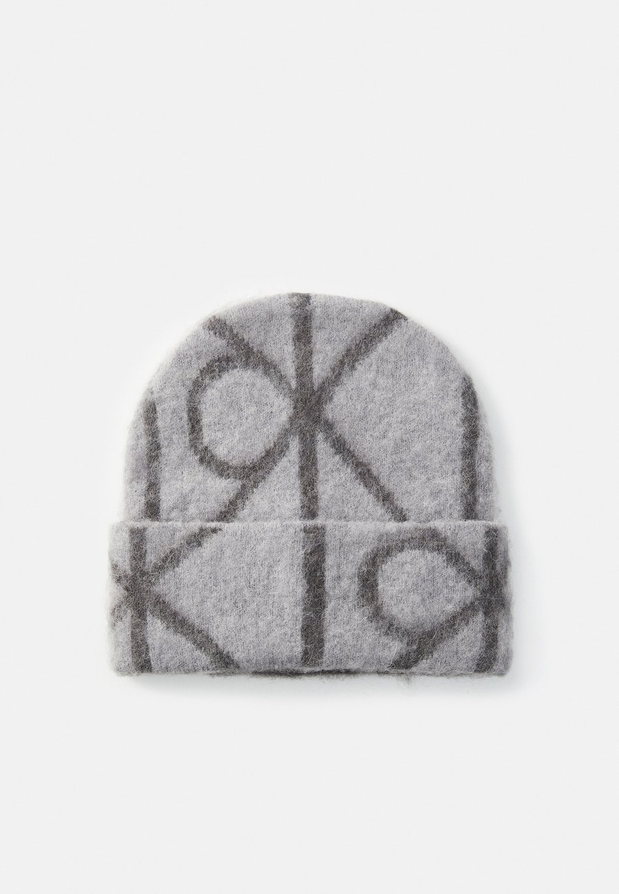 Шапка Calvin Klein BRUSHED EMBLEM UNISEX, Charcoal /Black
Шапка Calvin Klein BRUSHED EMBLEM UNISEX, Charcoal /Black