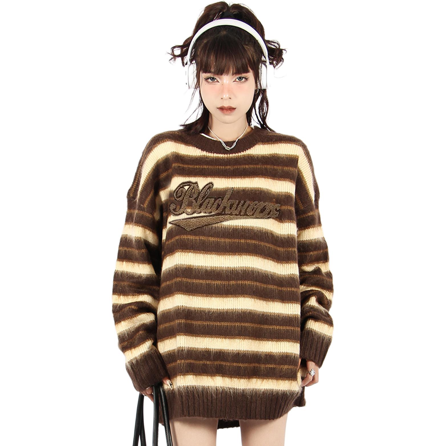 Вязаный свитер женский с круглым вырезом Moderate NEVER RULE, коричневый
Вязаный свитер женский с круглым вырезом Moderate NEVER RULE, коричневый