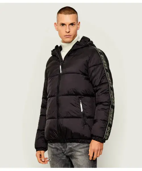 Куртка Арло Regular fit Guess Active, черный
Куртка Арло Regular fit Guess Active, черный