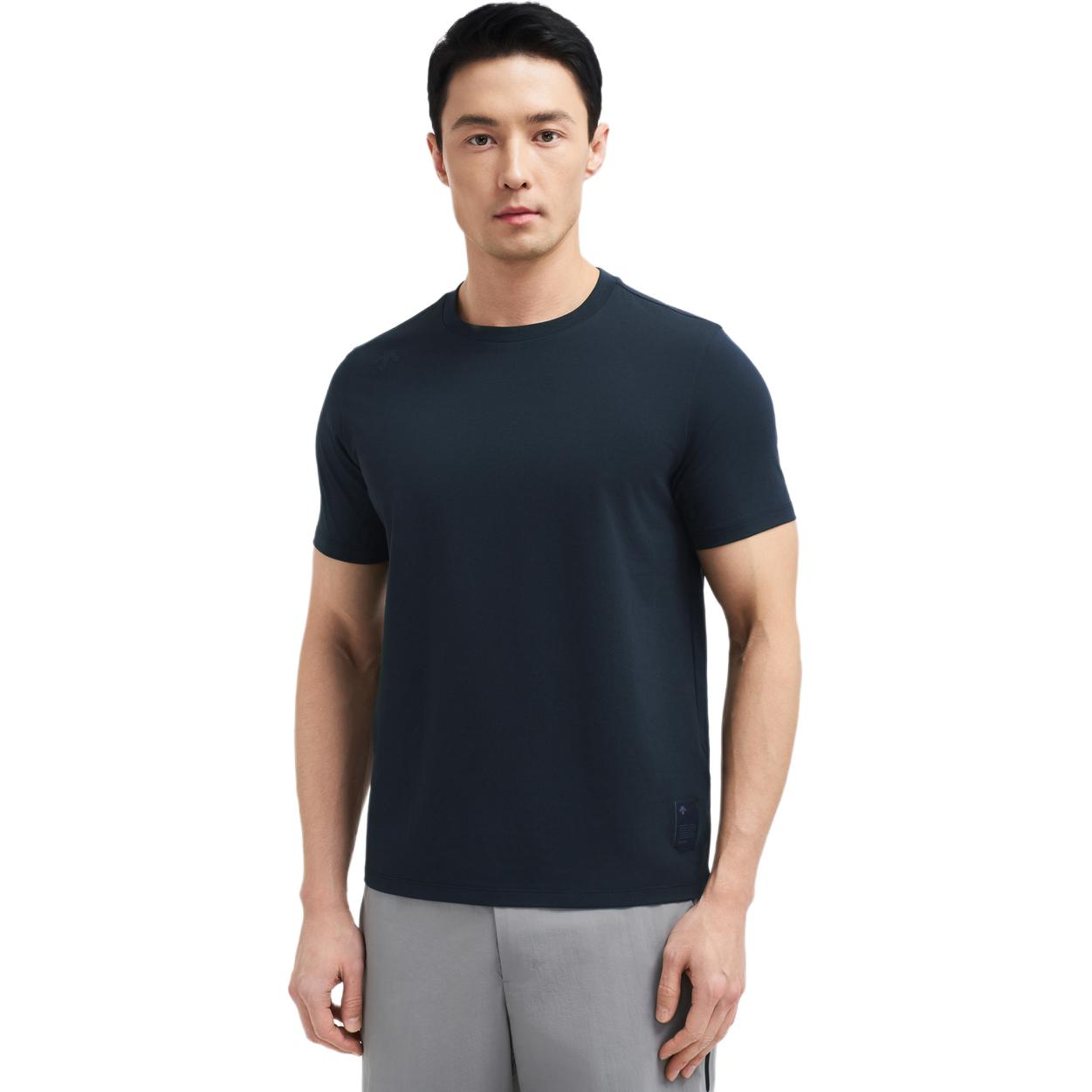 Essential Series вязаный свитер мужской DESCENTE, темно-синий
Essential Series вязаный свитер мужской DESCENTE, темно-синий