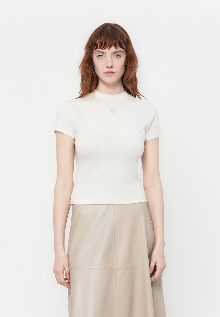 Футболка Guess ANITA MOCK, Cream White/Off-White, Белый, Футболка Guess ANITA MOCK, Cream White/Off-White
Футболка Guess ANITA MOCK, Cream White/Off-White, Белый, Футболка Guess ANITA MOCK, Cream White/Off-White