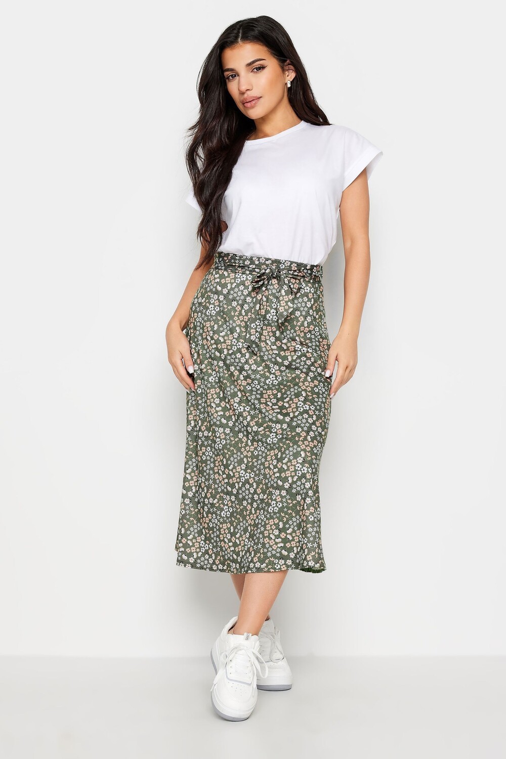 Юбка-Миди с мелким цветочным принтом Pixiegirl Petite, зеленый
Юбка-Миди с мелким цветочным принтом Pixiegirl Petite, зеленый