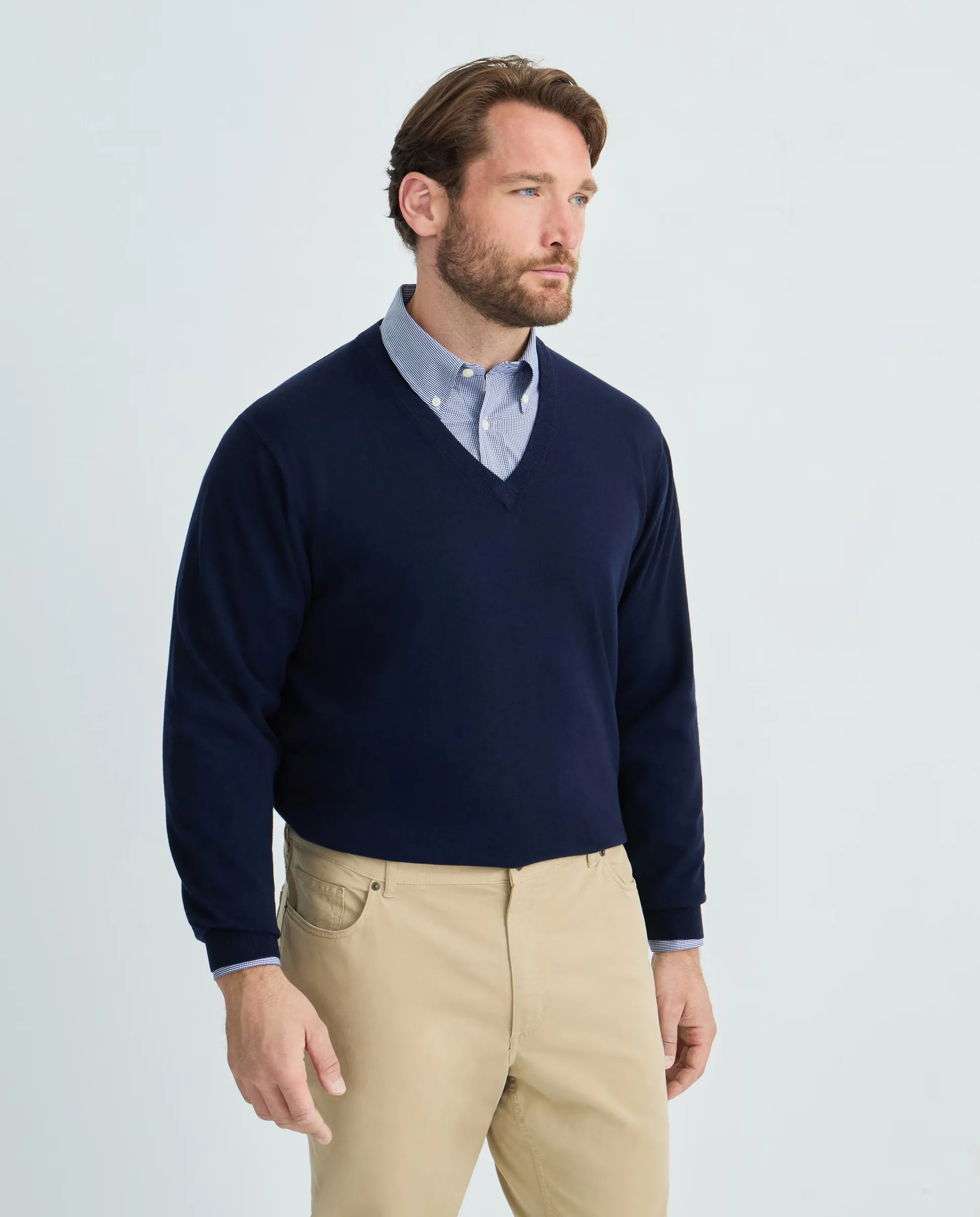 Джемпер мужской больших размеров с V-образным вырезом, гладкий, из мериносовой шерсти Emidio Tucci, темно-синий
Джемпер мужской больших размеров с V-образным вырезом, гладкий, из мериносовой шерсти Emidio Tucci, темно-синий