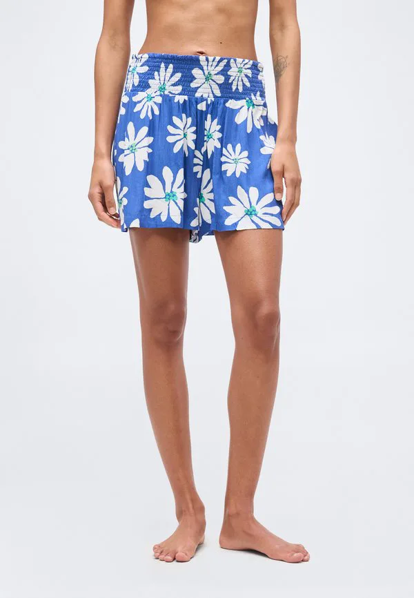 Вдоль заката короткий пляжный аксессуар Roxy, Dutch Blue, Синий, Вдоль заката короткий пляжный аксессуар Roxy, Dutch Blue
Вдоль заката короткий пляжный аксессуар Roxy, Dutch Blue, Синий, Вдоль заката короткий пляжный аксессуар Roxy, Dutch Blue