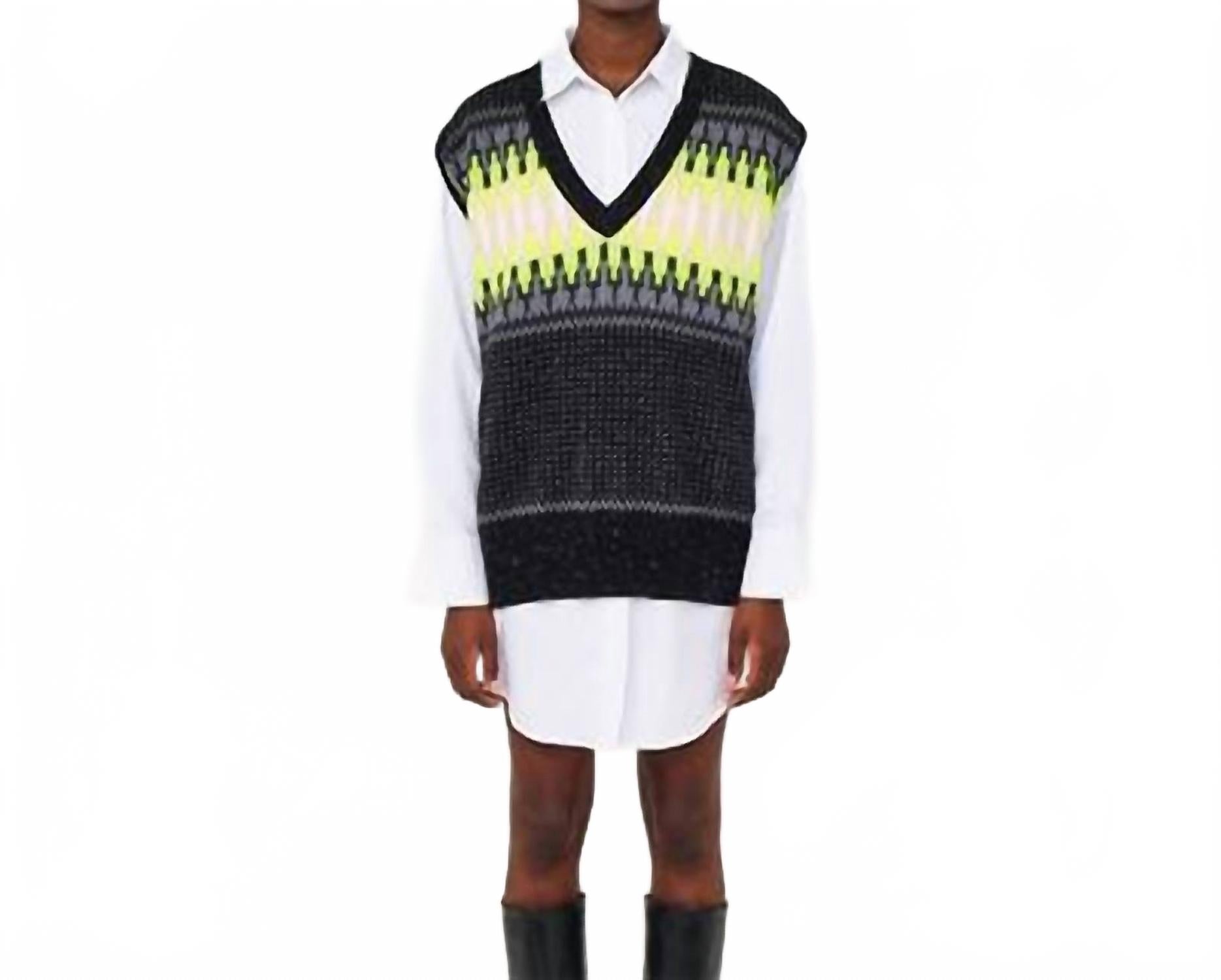 Электрический жилет из кашемира с жаккардовым узором в разноцветной гамме Brodie Cashmere, мультиколор
Электрический жилет из кашемира с жаккардовым узором в разноцветной гамме Brodie Cashmere, мультиколор