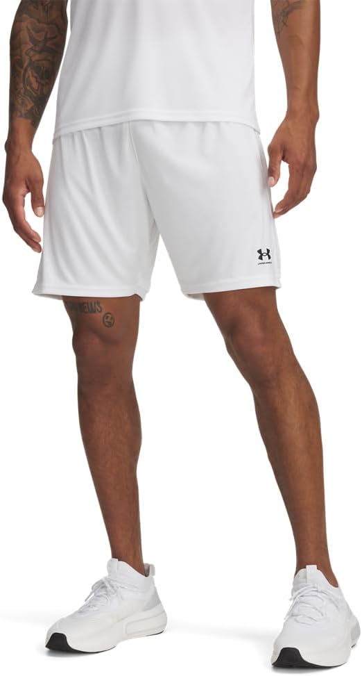 Шорты Under Armour Challenger для мужчин, (100) White/Black
Шорты Under Armour Challenger для мужчин, (100) White/Black