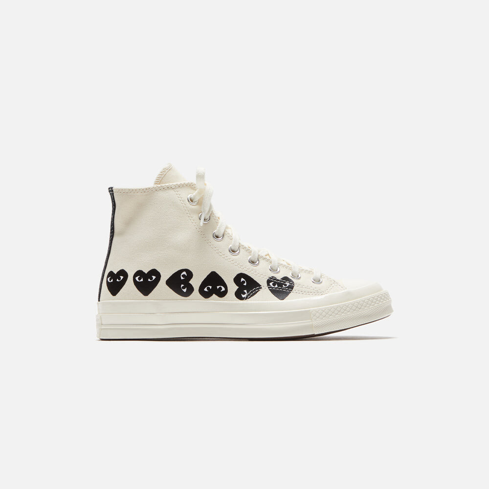 Кроссовки Comme Des Garçons Play x Converse Multi Heart High Top, цвет Beige/Black
Кроссовки Comme Des Garçons Play x Converse Multi Heart High Top, цвет Beige/Black
