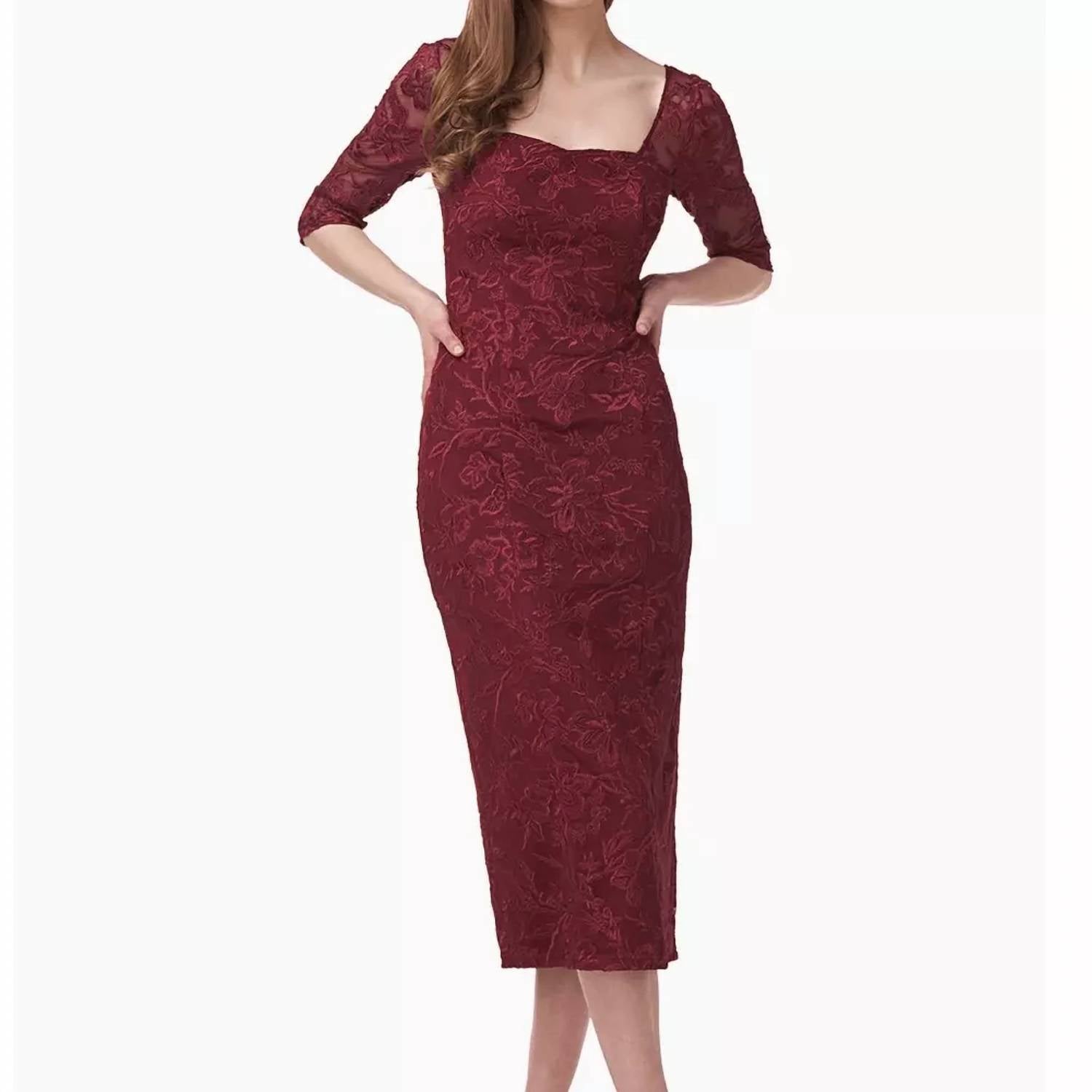Elle Tea Length Sweetheart кружевное миди платье красного цвета JS Collections
Elle Tea Length Sweetheart кружевное миди платье красного цвета JS Collections