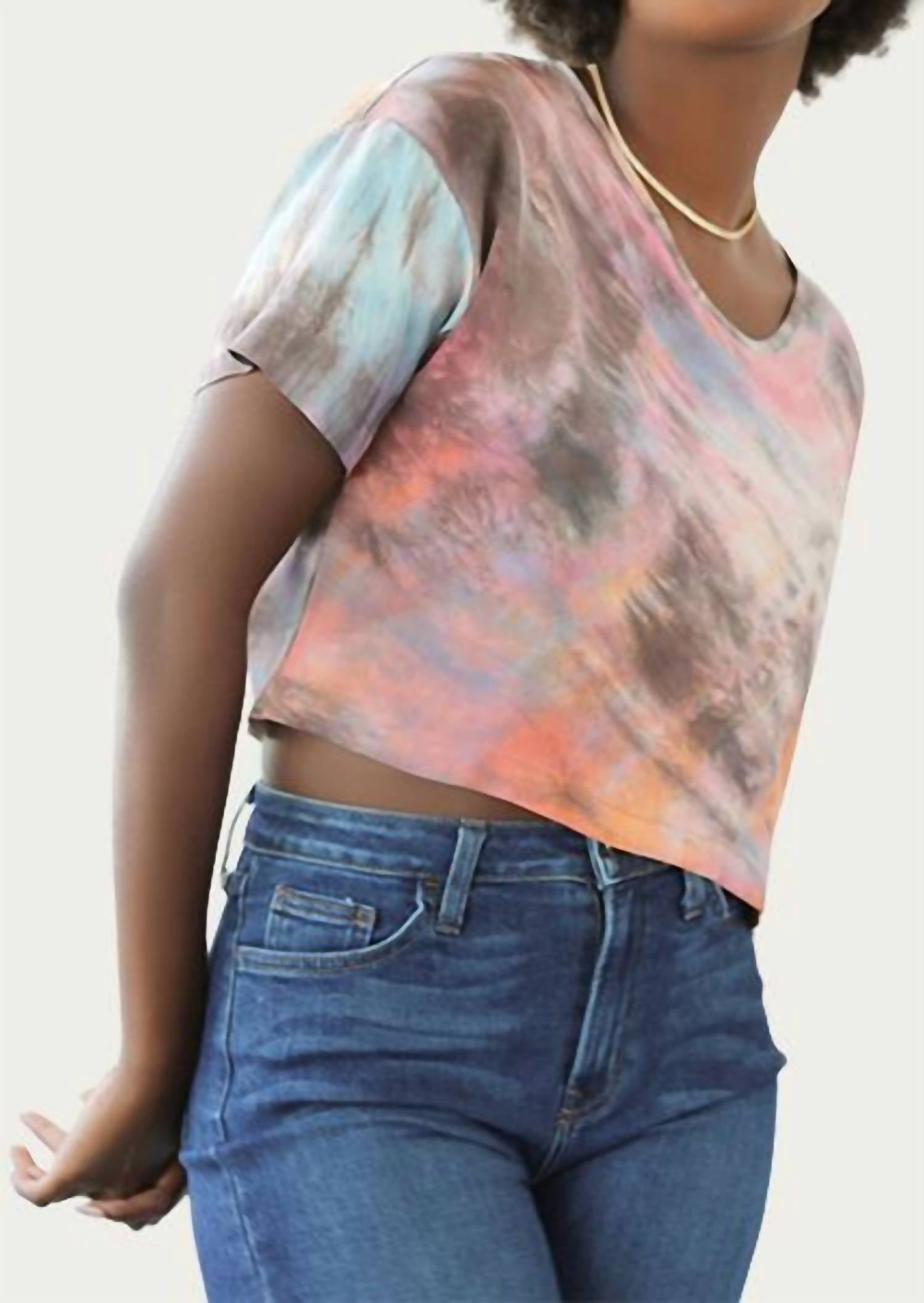 Укороченный топ из шелкового шармеза с эффектом тай-дай в цвете Aura Haley solar, Aura
Укороченный топ из шелкового шармеза с эффектом тай-дай в цвете Aura Haley solar, Aura