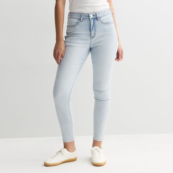 Юниорские облегающие леггинсы с высокой посадкой So, цвет superlight
Юниорские облегающие леггинсы с высокой посадкой So, цвет superlight