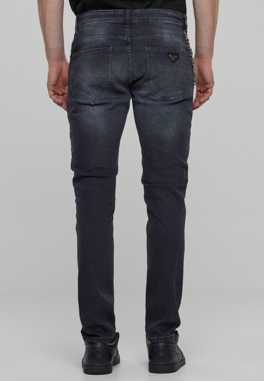 Джинсы облегающие 2Y Studios, серый
Джинсы облегающие 2Y Studios, серый