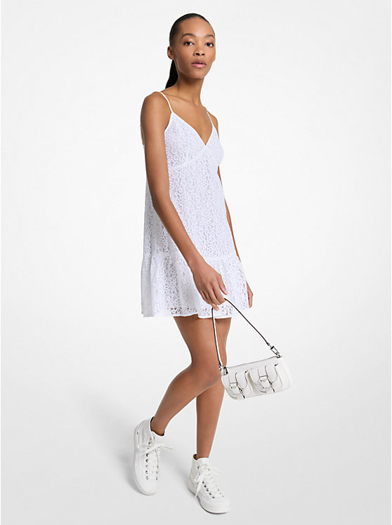Короткое платье-комбинация из цветочного кружева с кордовым узором Michael Kors, белый
Короткое платье-комбинация из цветочного кружева с кордовым узором Michael Kors, белый