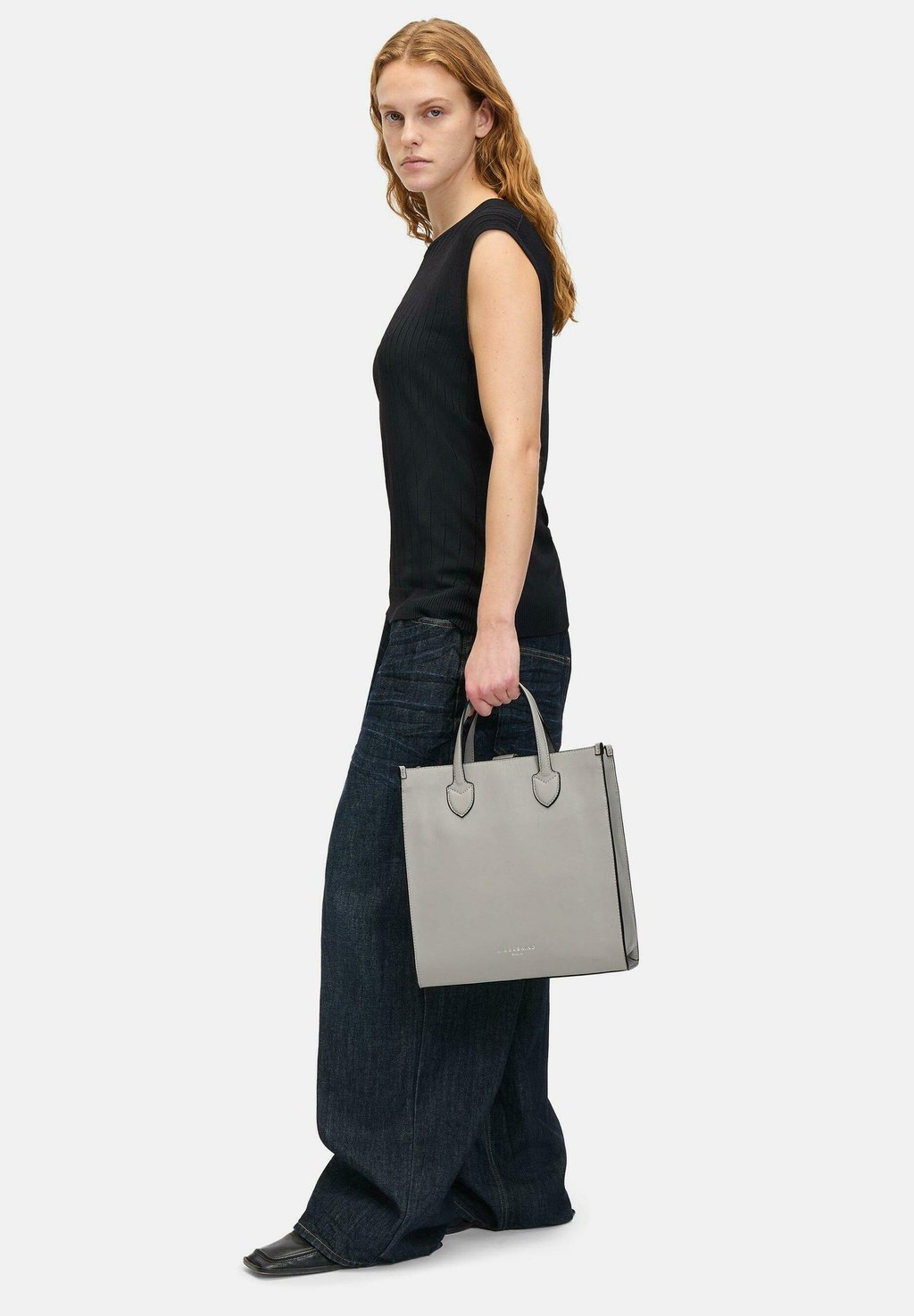 Сумка HILLA MITTELGROSSE Liebeskind Berlin, светло-серый
Сумка HILLA MITTELGROSSE Liebeskind Berlin, светло-серый