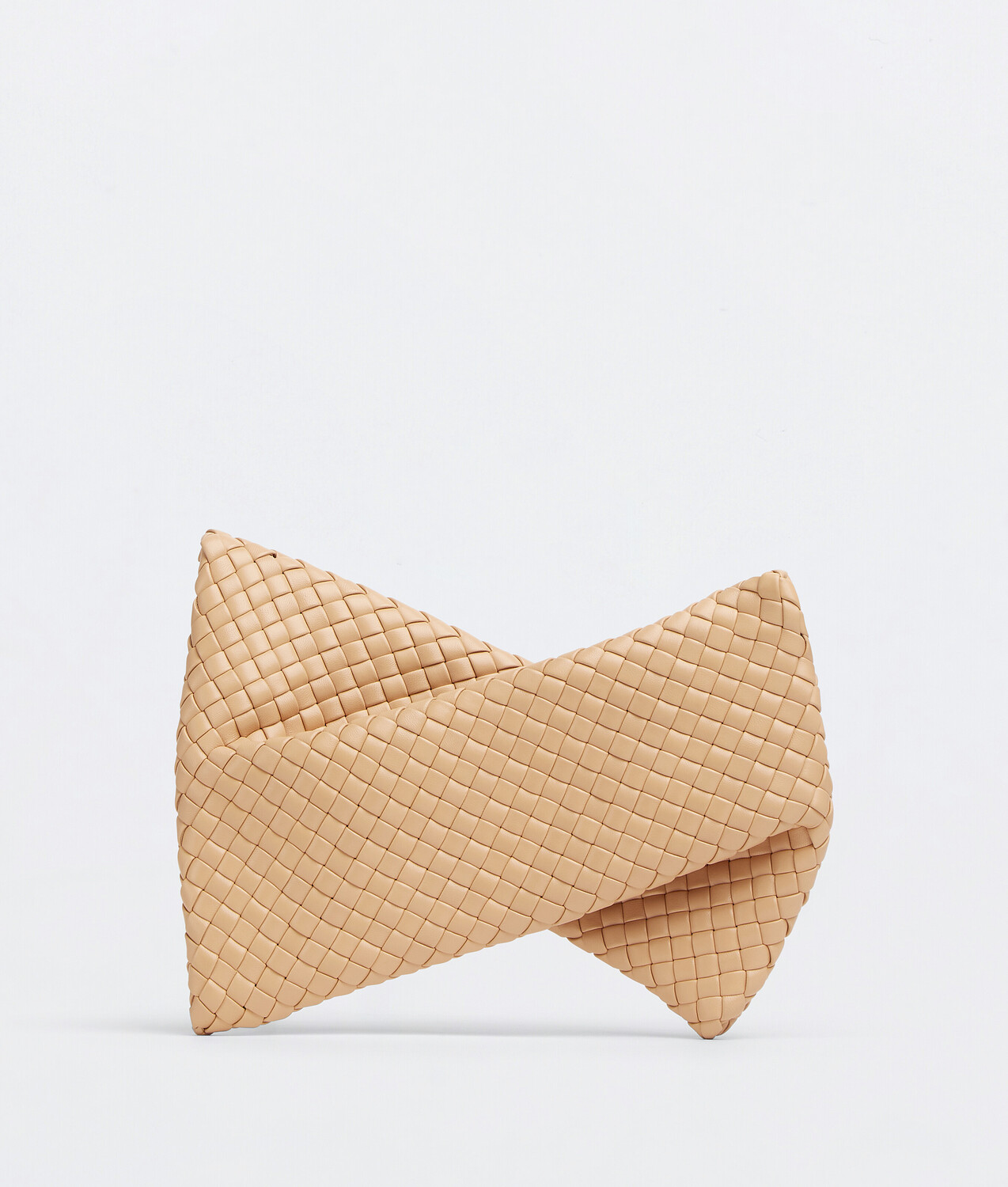 Клатч Bottega Veneta
Клатч Bottega Veneta