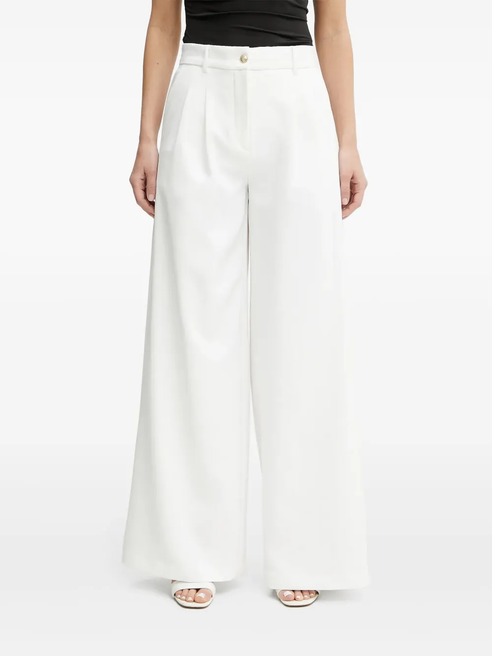 Широкие брюки со складками GUESS USA, белый
Широкие брюки со складками GUESS USA, белый