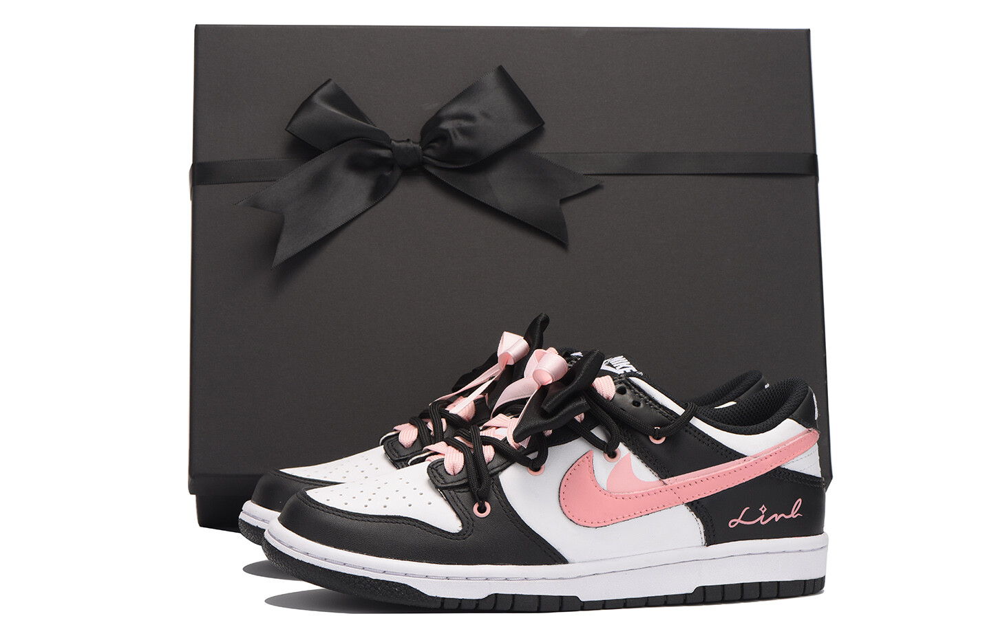 Кроссовки для скейтбординга Dunk женские, низкие, розовый Nike, розовый
Кроссовки для скейтбординга Dunk женские, низкие, розовый Nike, розовый