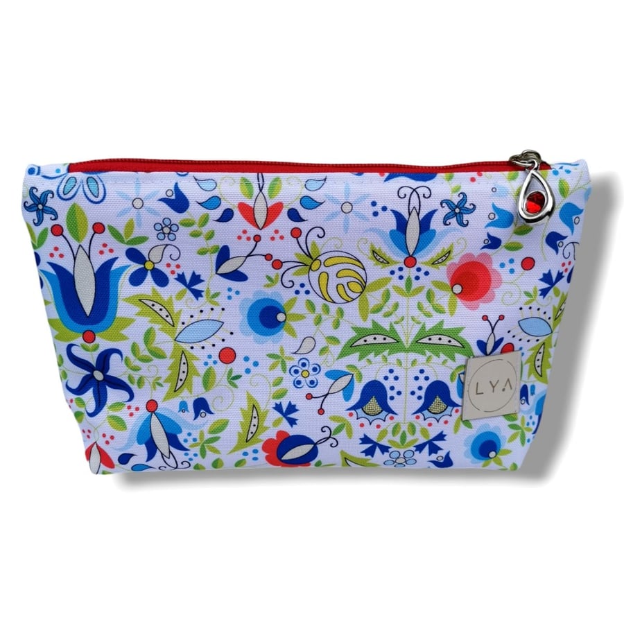 Женская косметичка, сумка-органайзер, чехол, мешочек, сумка Kashubian Uszyciuch
Женская косметичка, сумка-органайзер, чехол, мешочек, сумка Kashubian Uszyciuch