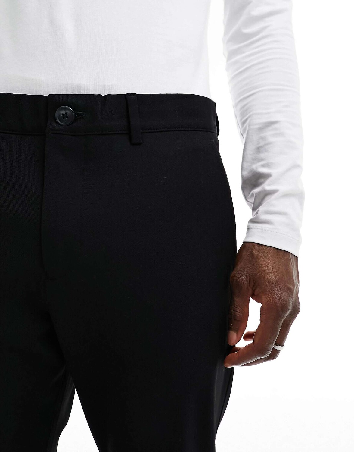 Черные костюмные брюки узкого кроя Selected Homme
Черные костюмные брюки узкого кроя Selected Homme