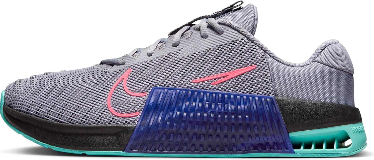 Мужские кроссовки Nike Metcon 8, Cement Grey Hot Punch Black Concord
Мужские кроссовки Nike Metcon 8, Cement Grey Hot Punch Black Concord