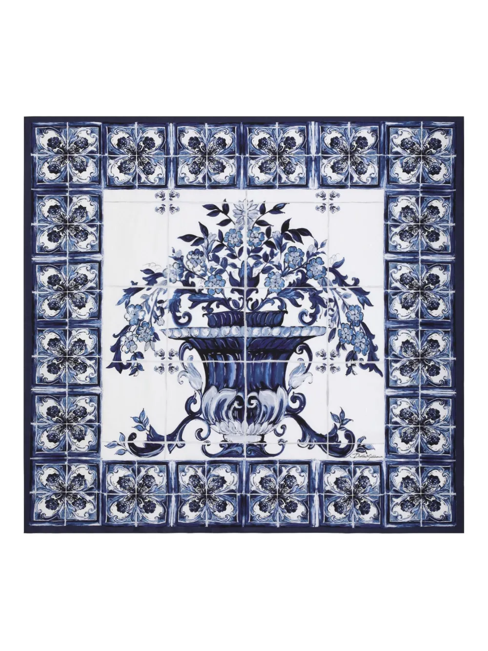 Платок с принтом Majolica Dolce & Gabbana, синий
Платок с принтом Majolica Dolce & Gabbana, синий