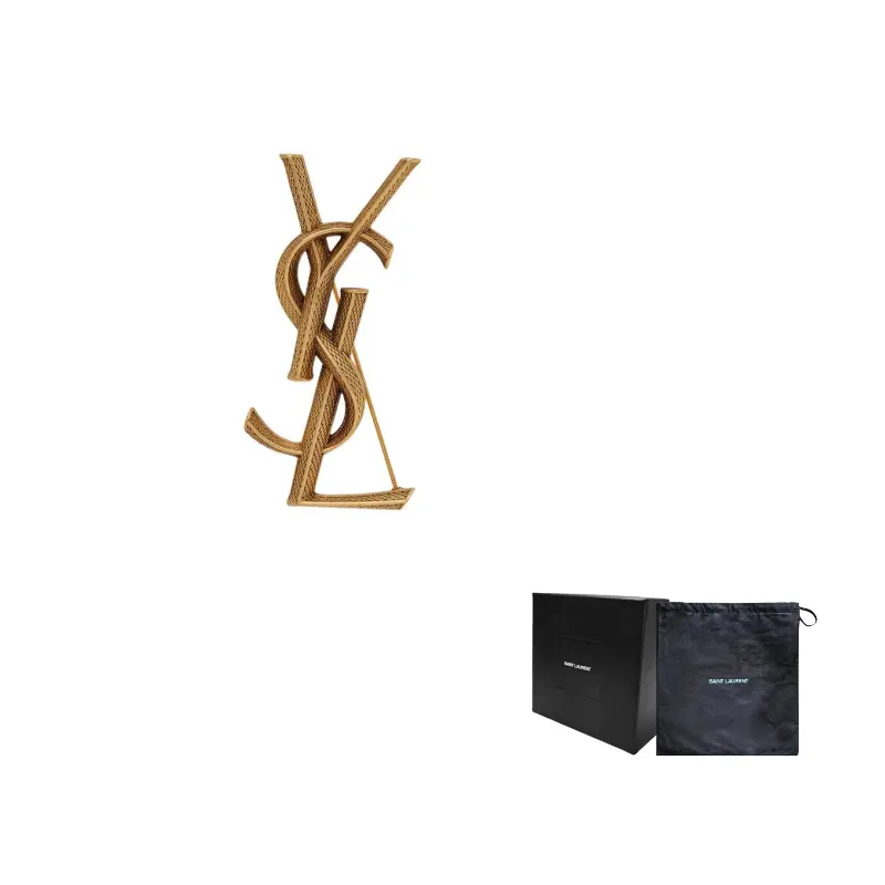 Текстурированная буква с логотипом брошь SAINT LAURENT
Текстурированная буква с логотипом брошь SAINT LAURENT