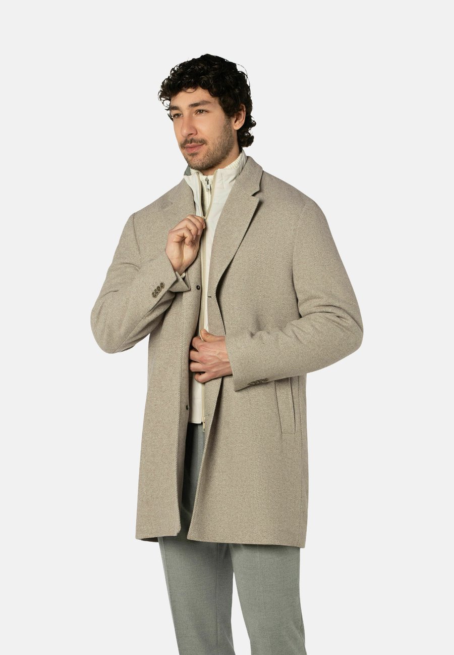 Пальто Benvenuto GIANNI, Taupe
Пальто Benvenuto GIANNI, Taupe