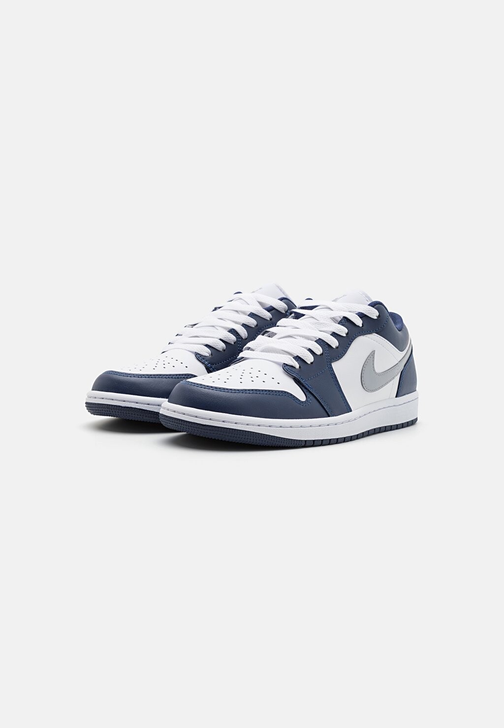 Кроссовки AIR JORDAN 1 LOW Jordan, белый
Кроссовки AIR JORDAN 1 LOW Jordan, белый