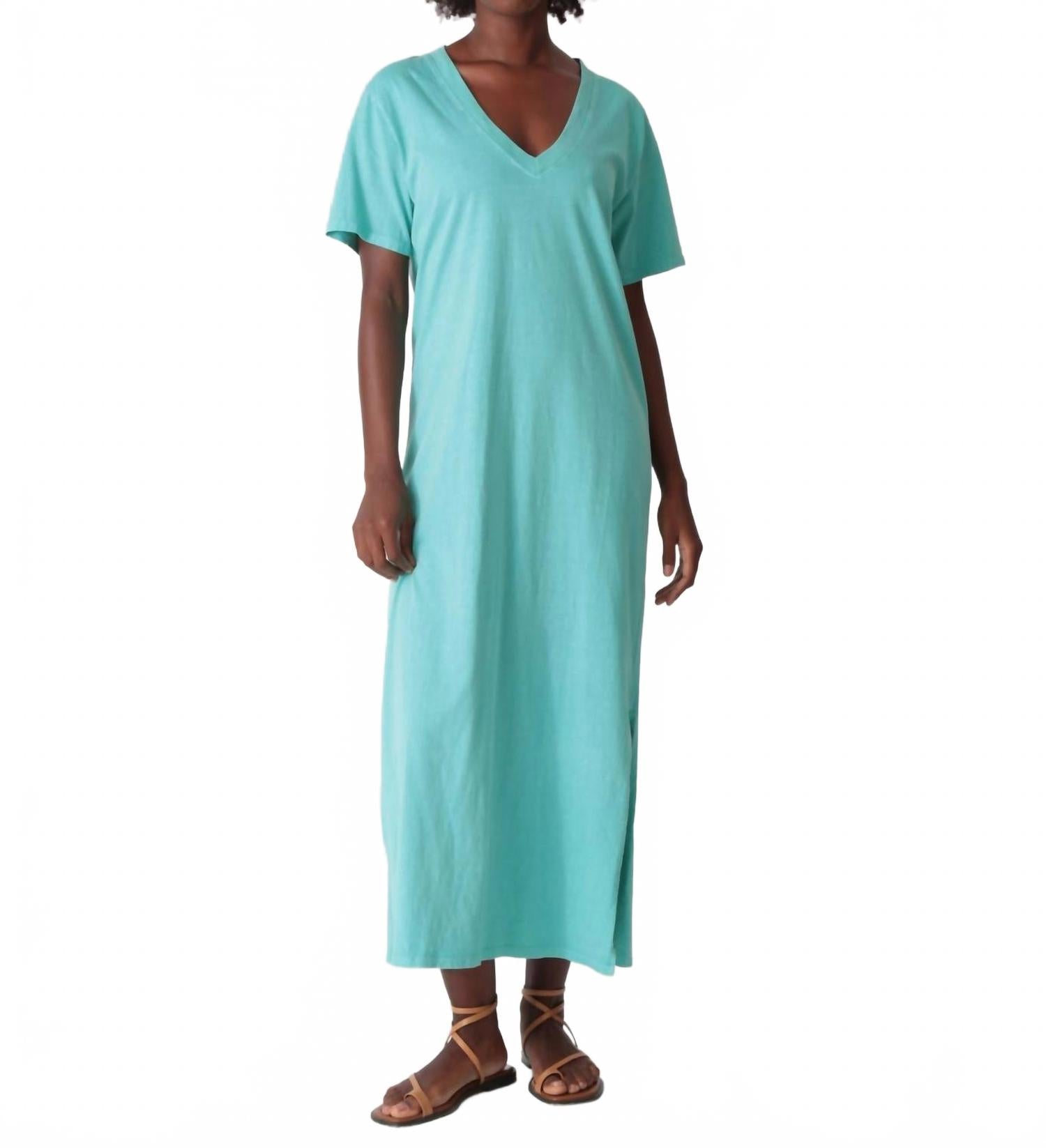 Вейлан Макси платье в бассейн Electric & Rose, Pool
Вейлан Макси платье в бассейн Electric & Rose, Pool