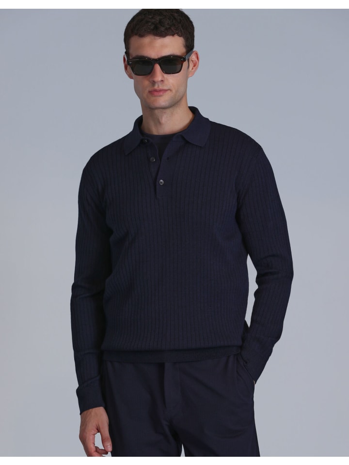 Толстовка Lufian, темно-синий
Толстовка Lufian, темно-синий