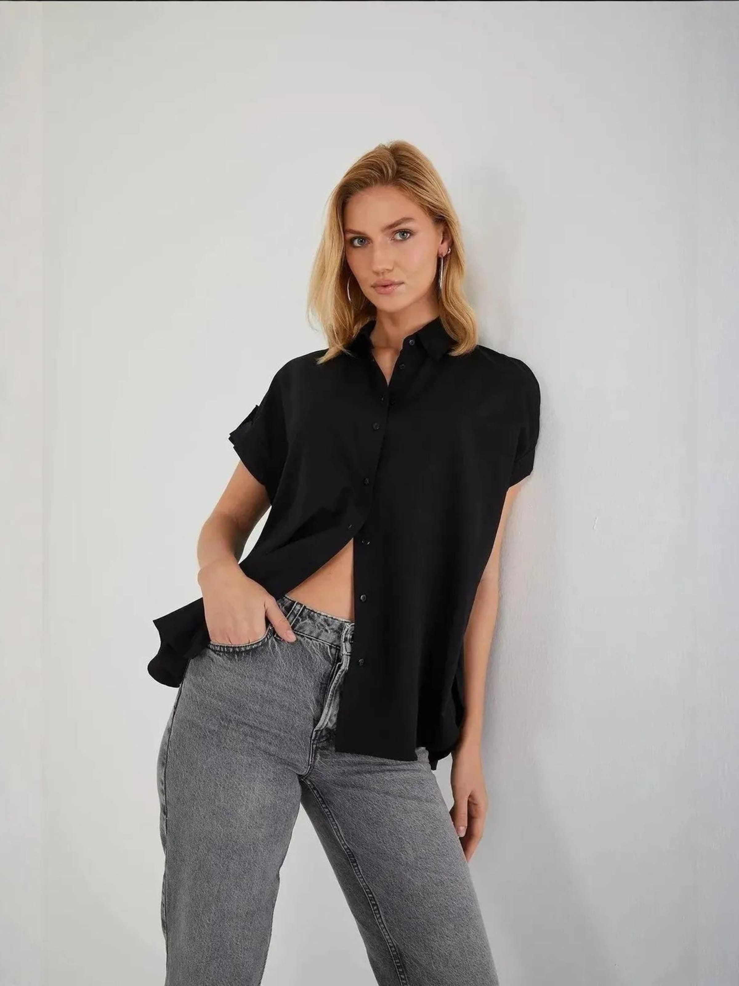 MixRay Блузка в черном цвете
MixRay Блузка в черном цвете