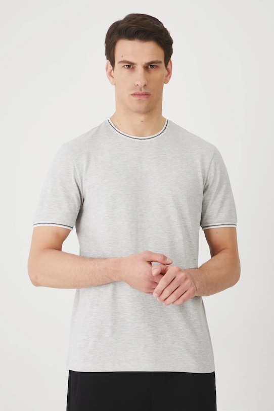 Футболка Medicine, серый 
Футболка Medicine, серый