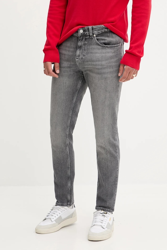 Джинсы Tommy Jeans, серый
Джинсы Tommy Jeans, серый