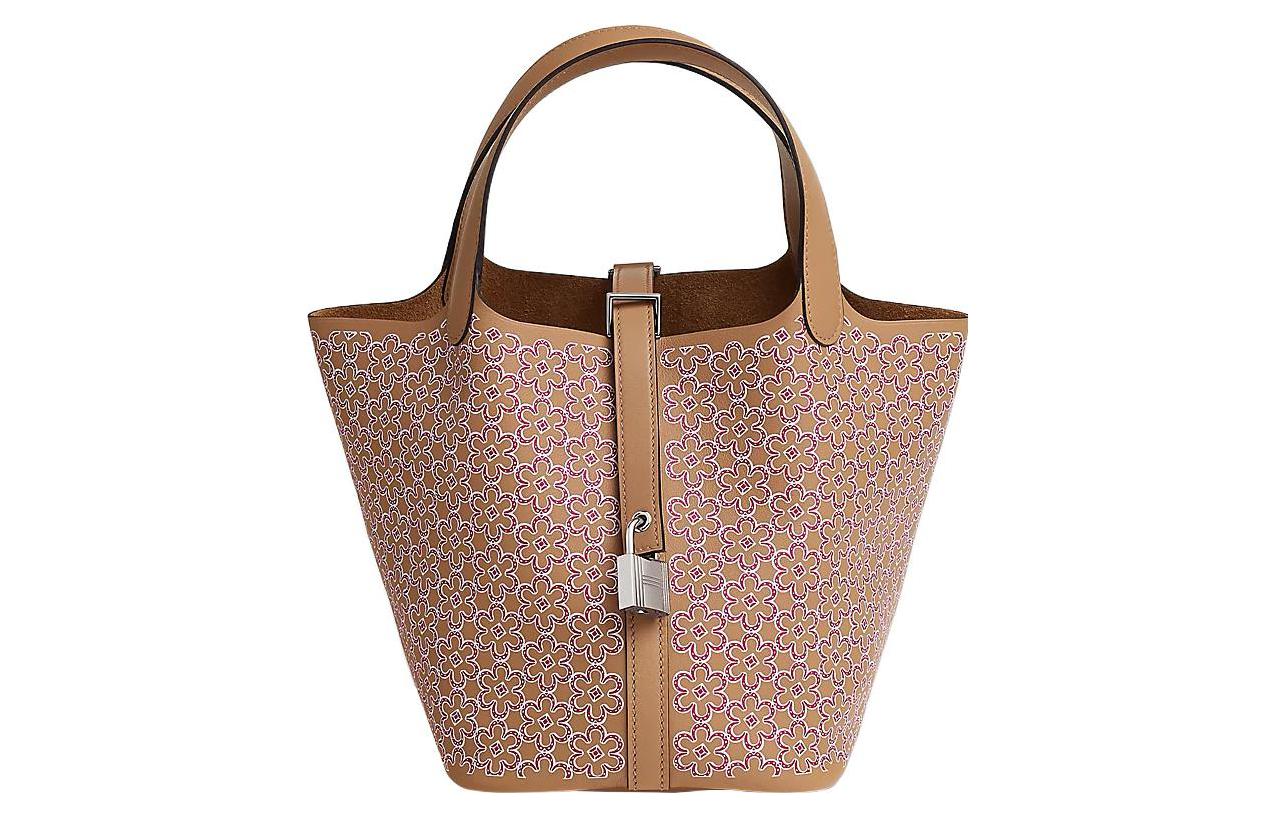 HERMES Сумка Пикотин Лок Свифт из телячьей кожи 
HERMES Сумка Пикотин Лок Свифт из телячьей кожи