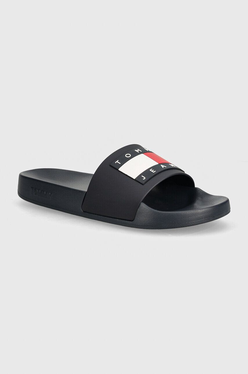 Шлепанцы Tommy Jeans POOL SLIDE ESS, темно-синий
Шлепанцы Tommy Jeans POOL SLIDE ESS, темно-синий