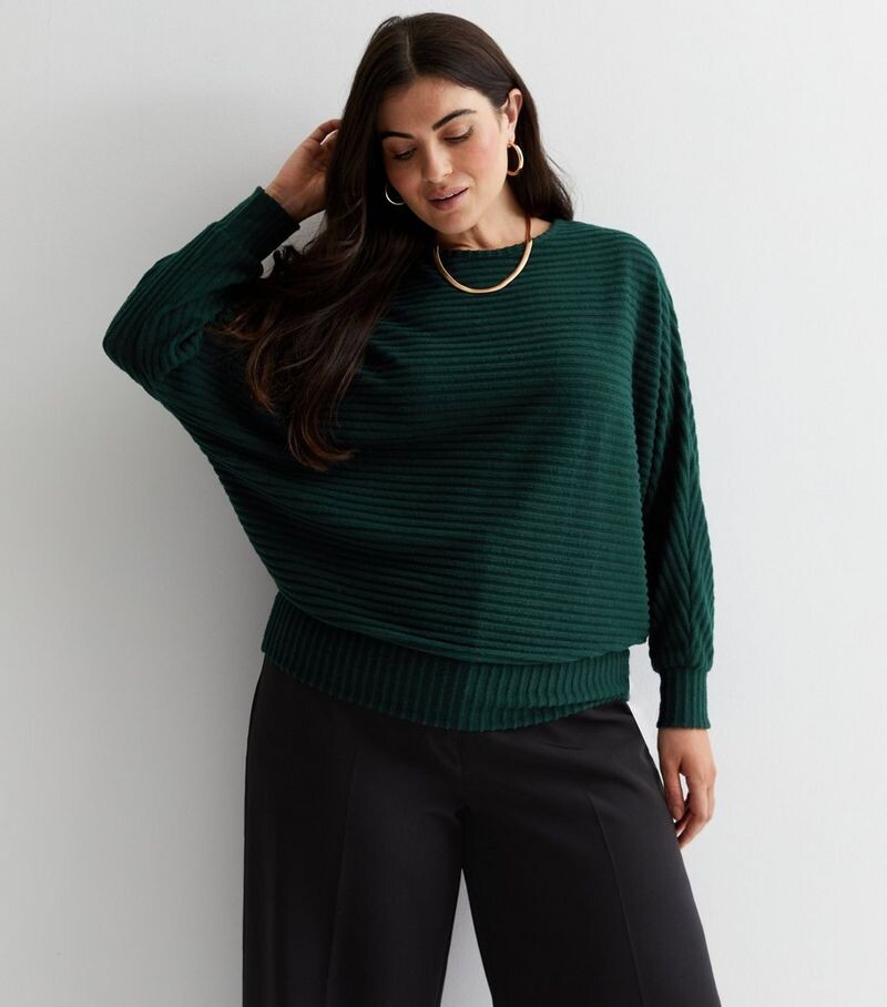 Темно-зеленый вязаный топ Curves в рубчик с крыльями летучей мыши New Look, темно-зеленый
Темно-зеленый вязаный топ Curves в рубчик с крыльями летучей мыши New Look, темно-зеленый