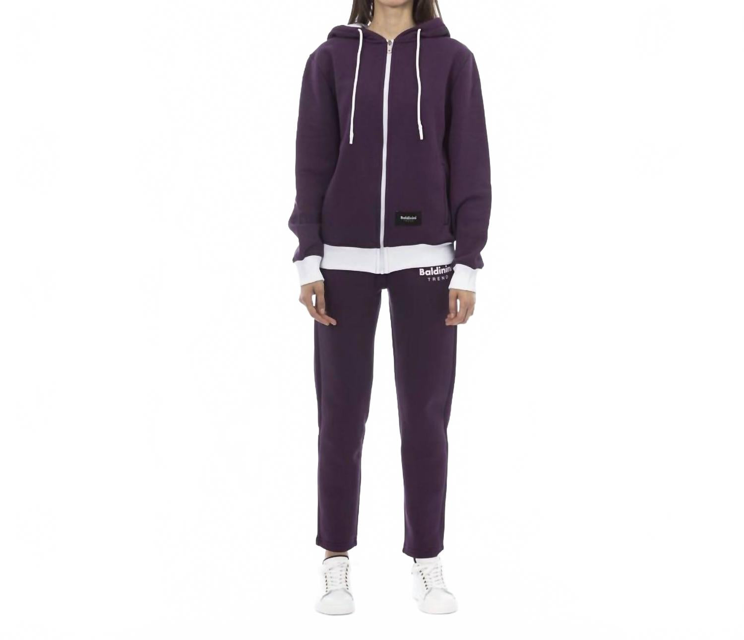 Baldinini Женский свитер фиолетового цвета
Baldinini Женский свитер фиолетового цвета