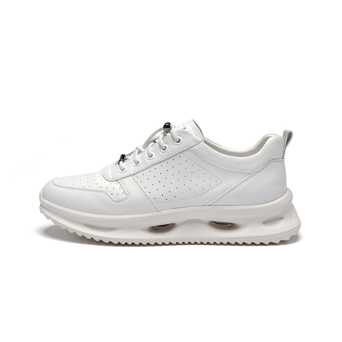 J.BENATO Дышащие и легкие мужские низкие кеды белые, цвет White
J.BENATO Дышащие и легкие мужские низкие кеды белые, цвет White