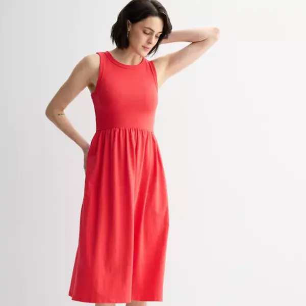 Женское платье из комбинированного трикотажа Sonoma Goods For Life, цвет hawaii rose
Женское платье из комбинированного трикотажа Sonoma Goods For Life, цвет hawaii rose