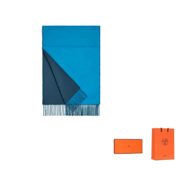 HERMES Вязаный шарф мужской небесно-голубой морской синий, Sky Blue Marine Blue
HERMES Вязаный шарф мужской небесно-голубой морской синий, Sky Blue Marine Blue