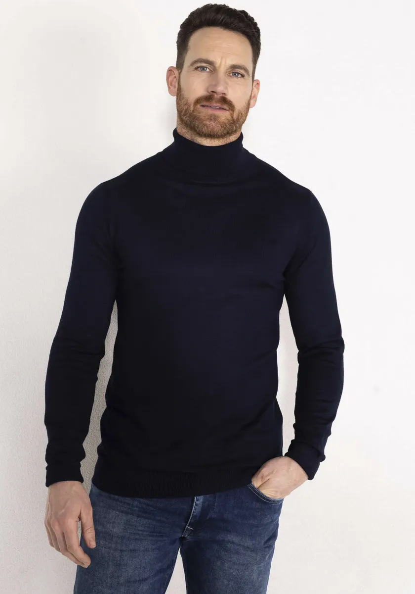 Свитер с высоким воротником от Petrol Industries – незаменимая вещь, цвет морской волны
Свитер с высоким воротником от Petrol Industries – незаменимая вещь, цвет морской волны