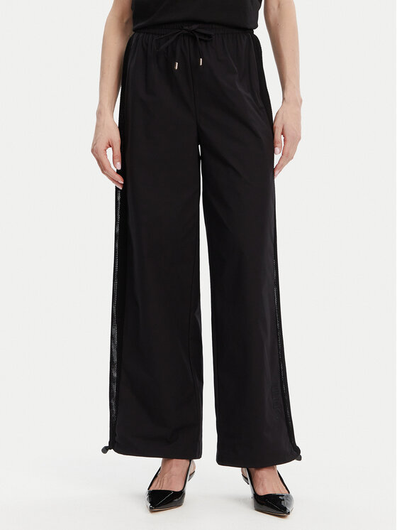 Джоггеры relaxed fit TA5074 T2900 Liu Jo Sport, черный
Джоггеры relaxed fit TA5074 T2900 Liu Jo Sport, черный