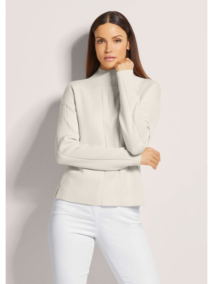 MADELEINE Кашемировый свитер с ажурным узором кремового цвета
MADELEINE Кашемировый свитер с ажурным узором кремового цвета