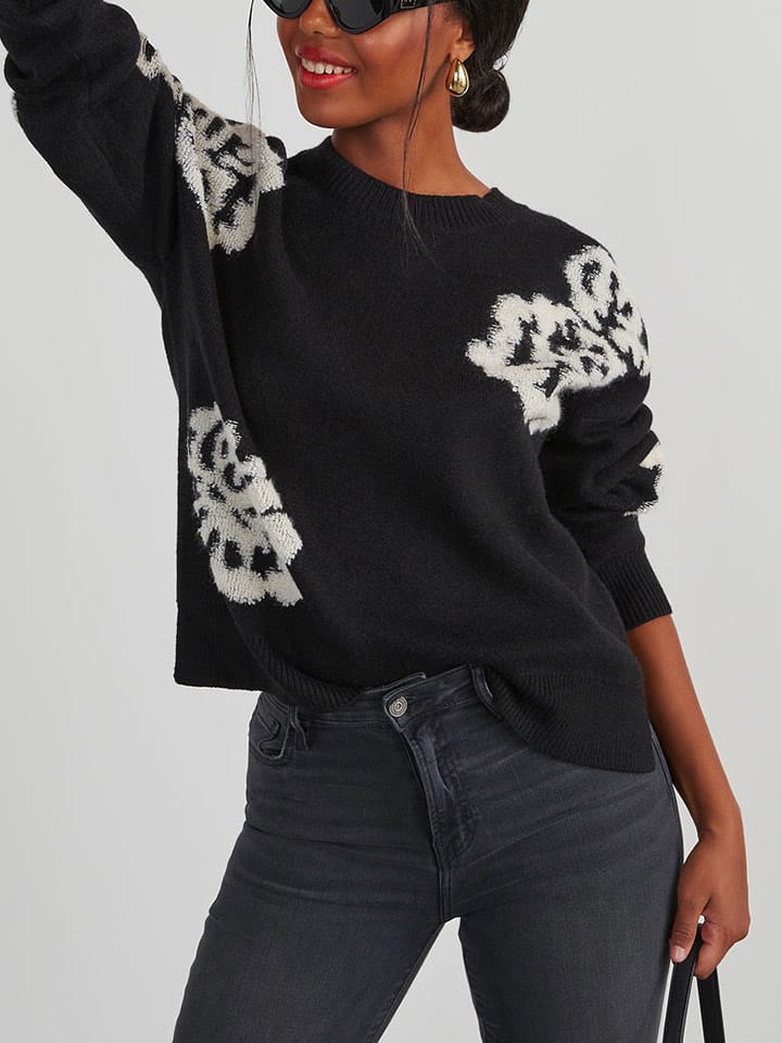 Milan Kiss Черный свитер
Milan Kiss Черный свитер