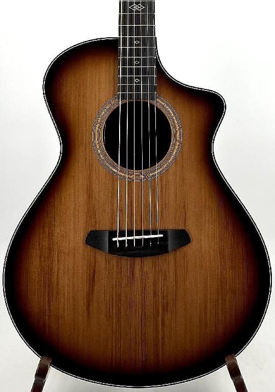 Акустическая гитара Breedlove USA Premier Concert Edgeburst Cutaway Acoustic Electric Redwood Ser#: 28848
Акустическая гитара Breedlove USA Premier Concert Edgeburst Cutaway Acoustic Electric Redwood Ser#: 28848